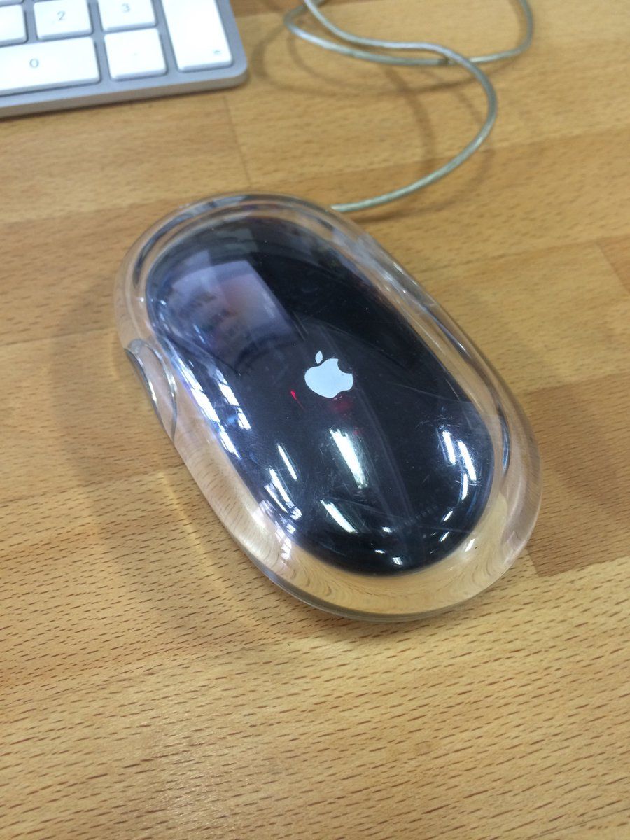 oh my god twitter doesn’t include alt text from images in their API